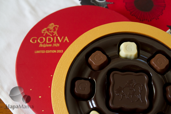 Godiva mooncake